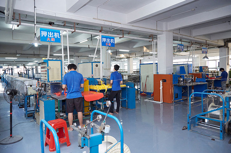 硅膠高溫線(xiàn)擠出生產(chǎn)線(xiàn)